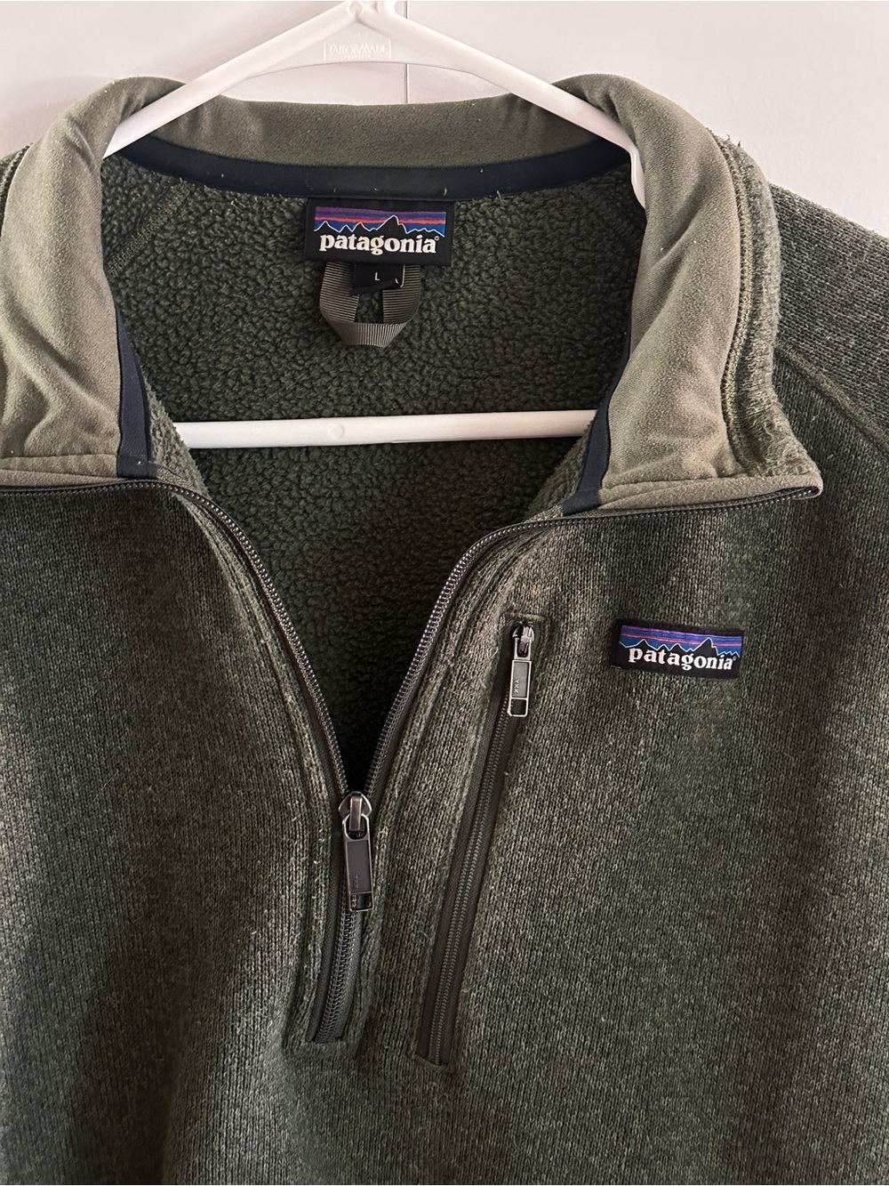 Patagonia Men’s Olive Green Quarter-Zip Pullover - Picture 3 of 4